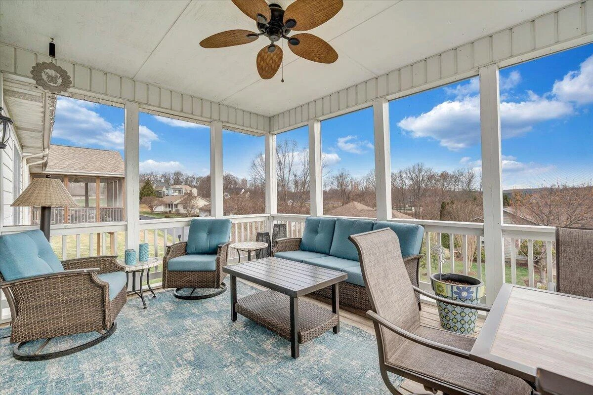 2302 Lake Retreat RD - Photo 54
