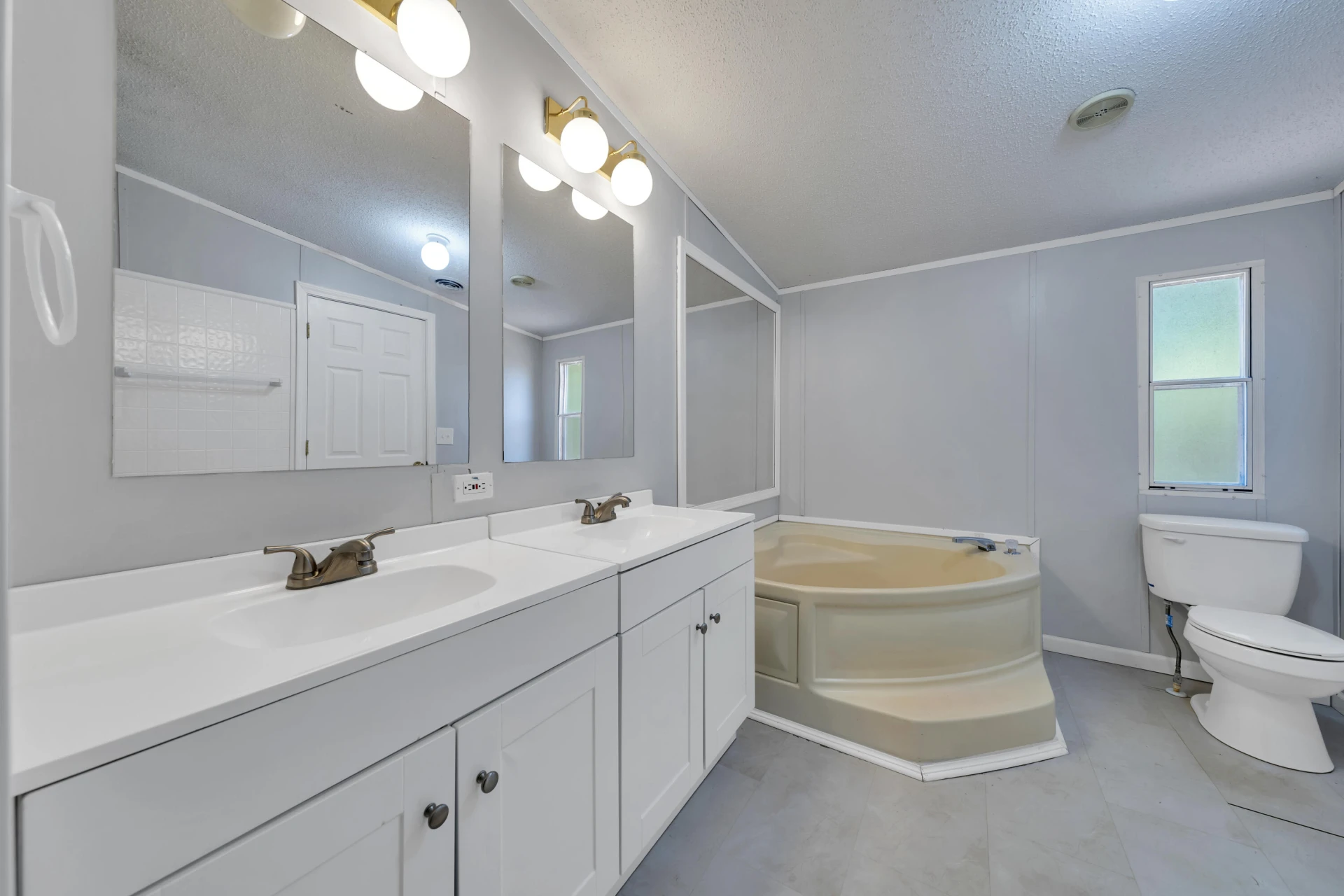 369 Smith RD - Photo 19