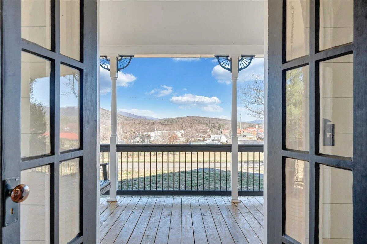 154 Mitchell DR - Photo 11