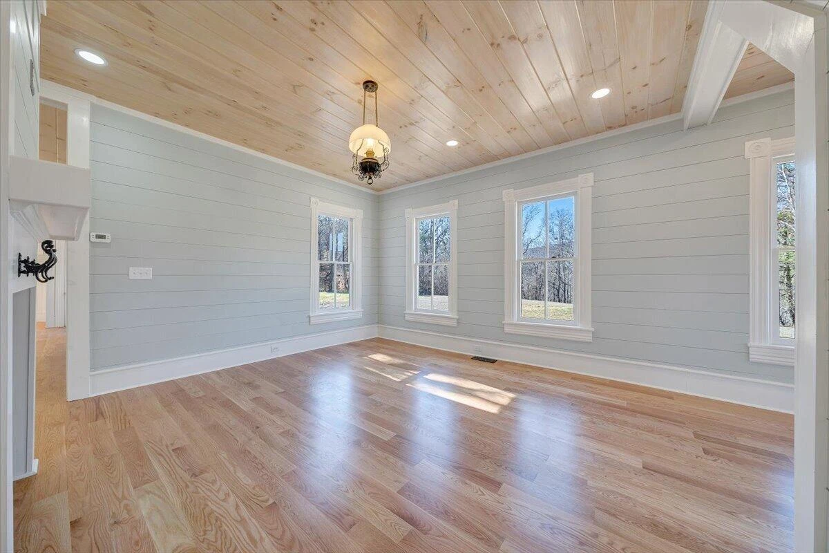 154 Mitchell DR - Photo 17