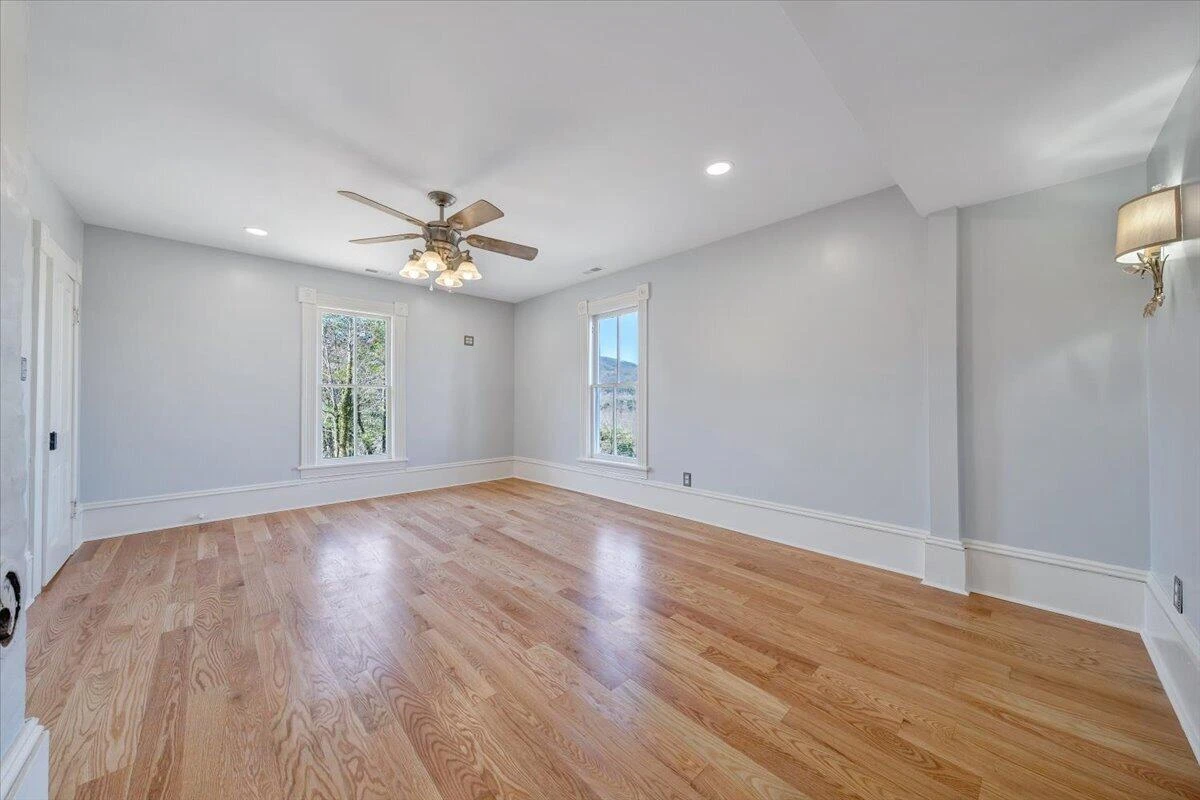 154 Mitchell DR - Photo 36
