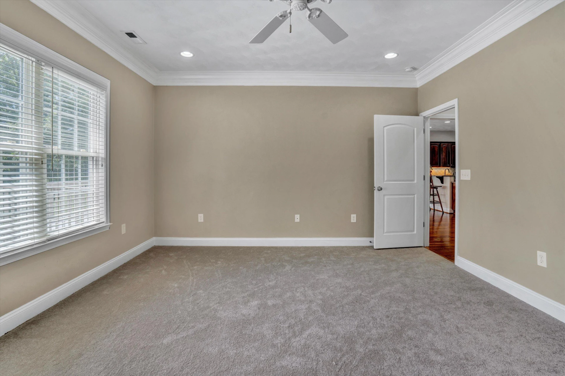 412 Deer Run CIR - Photo 23