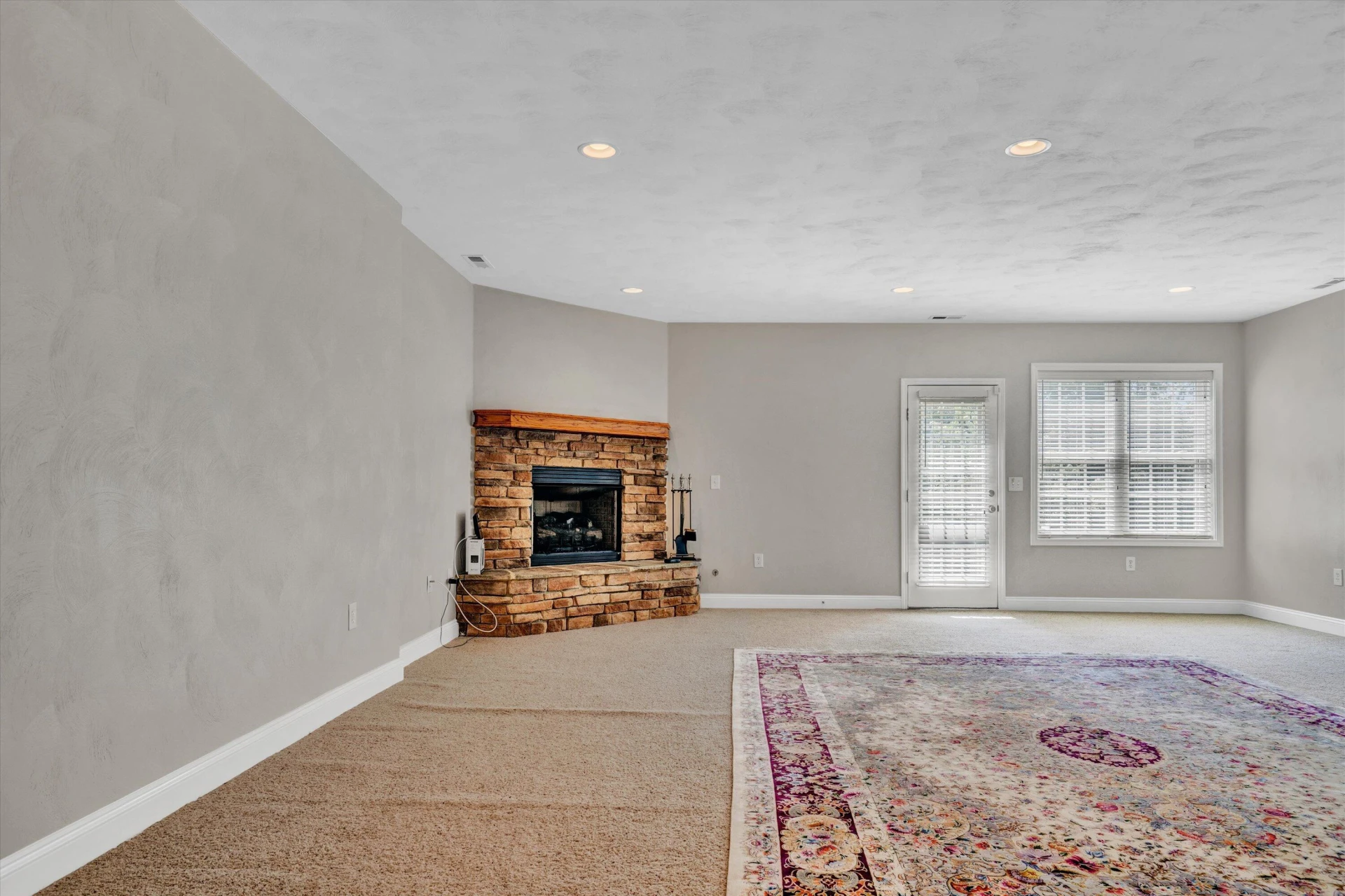 412 Deer Run CIR - Photo 37