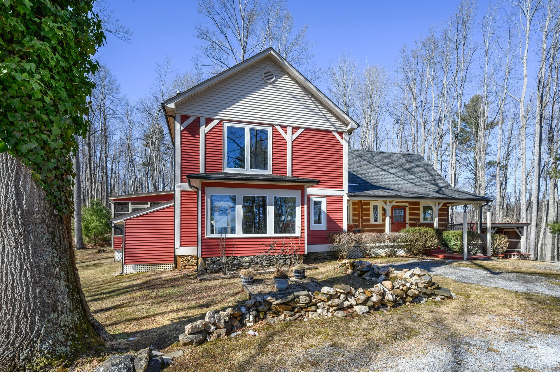 183 Willow Brook LN NE - Photo 3