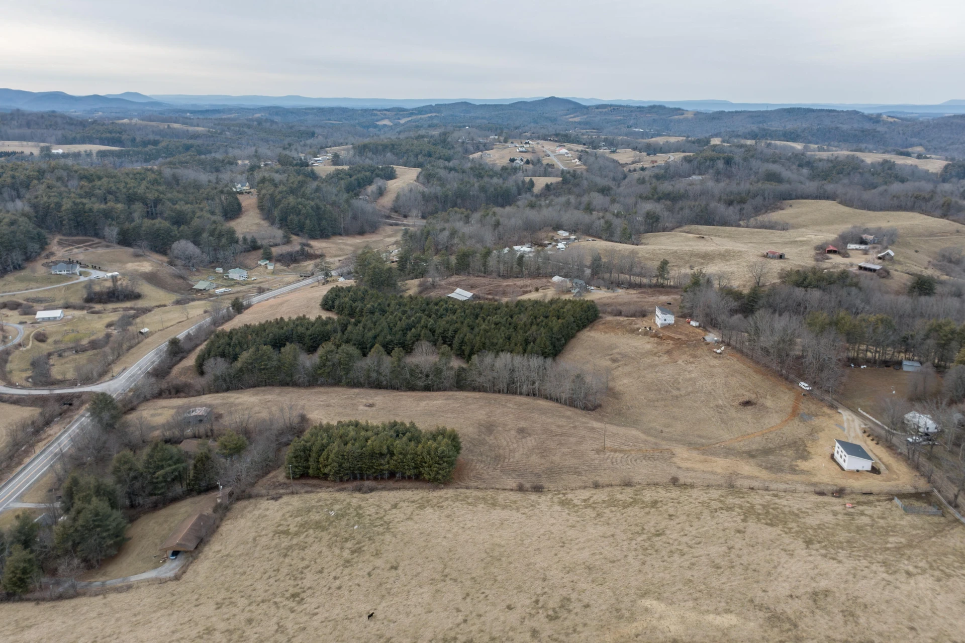 320 Grace LN NE - Photo 32