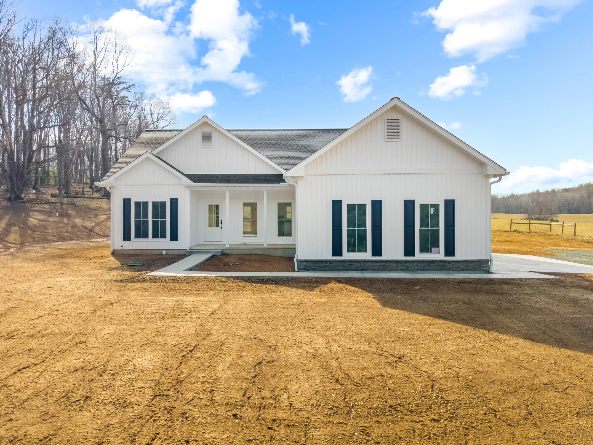 1047 Barberry RD SE - Photo 2