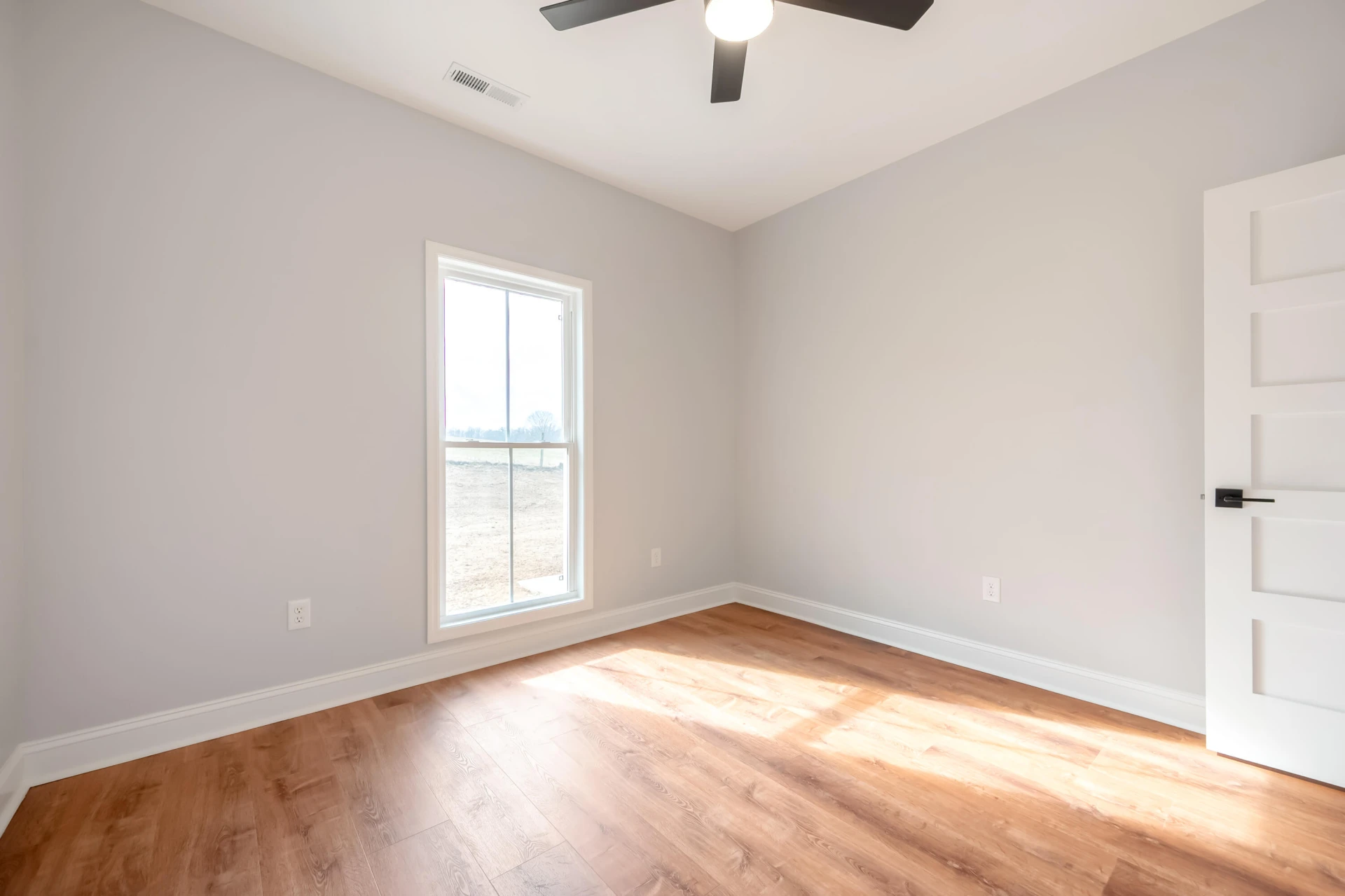 1047 Barberry RD SE - Photo 33
