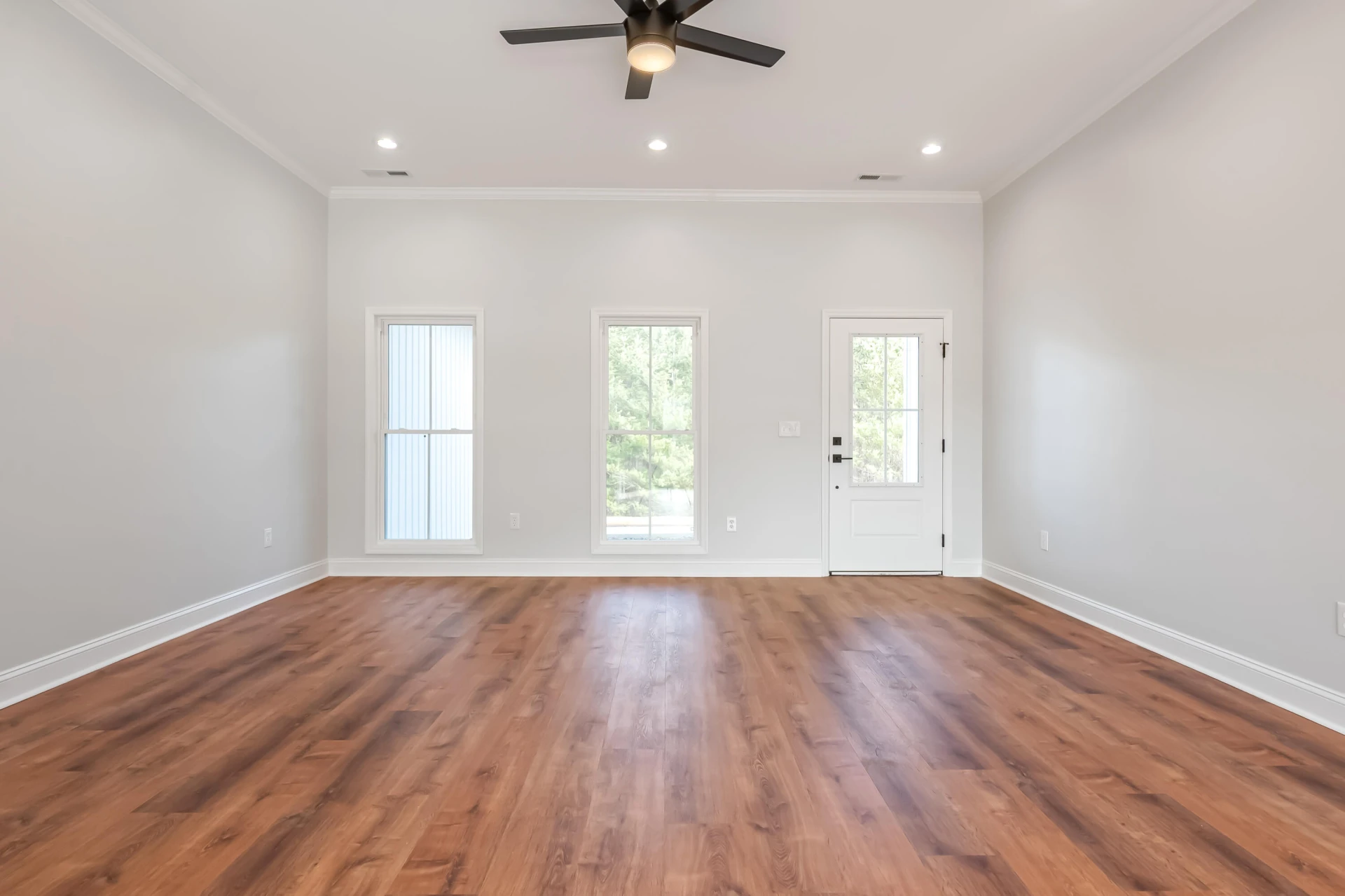 1047 Barberry RD SE - Photo 8