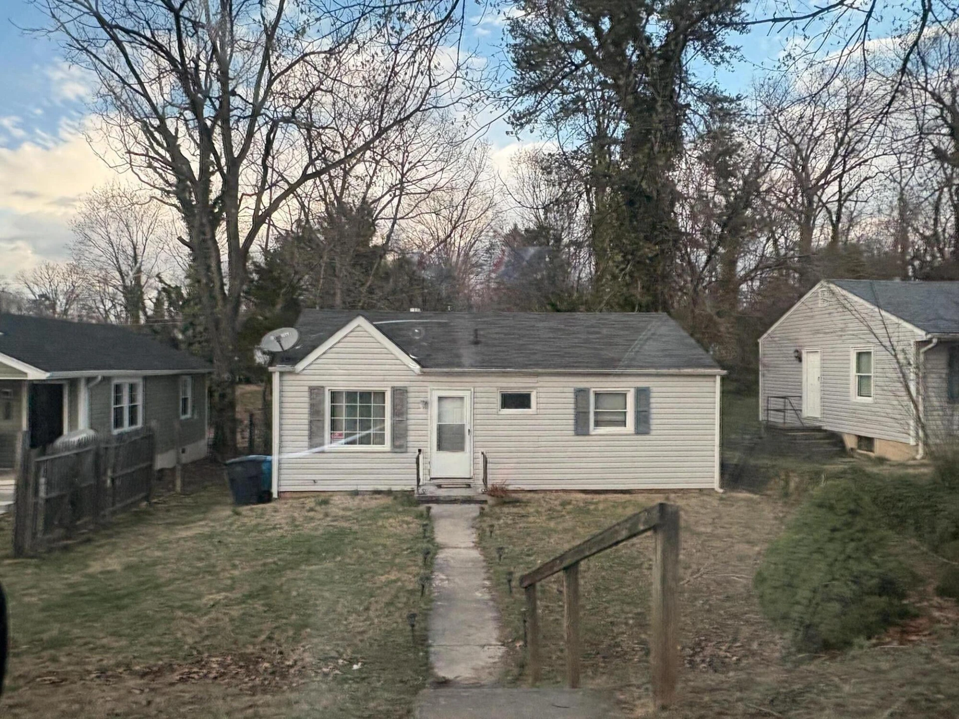 3813 Virginia AVE NW - Photo 10