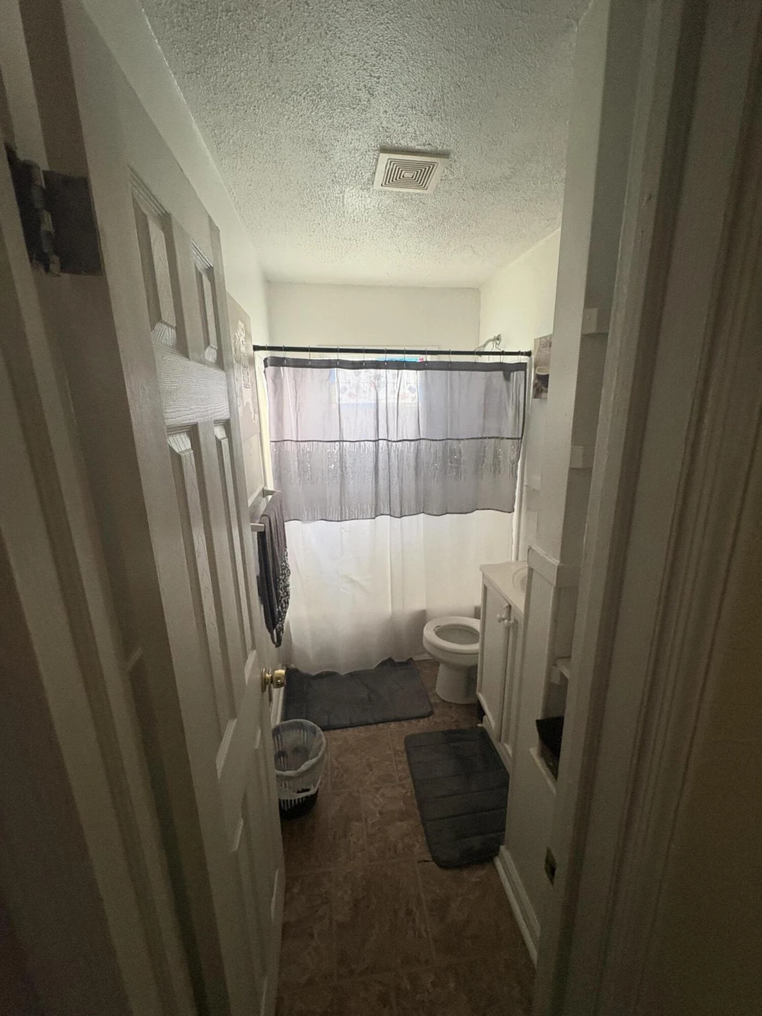3813 Virginia AVE NW - Photo 5