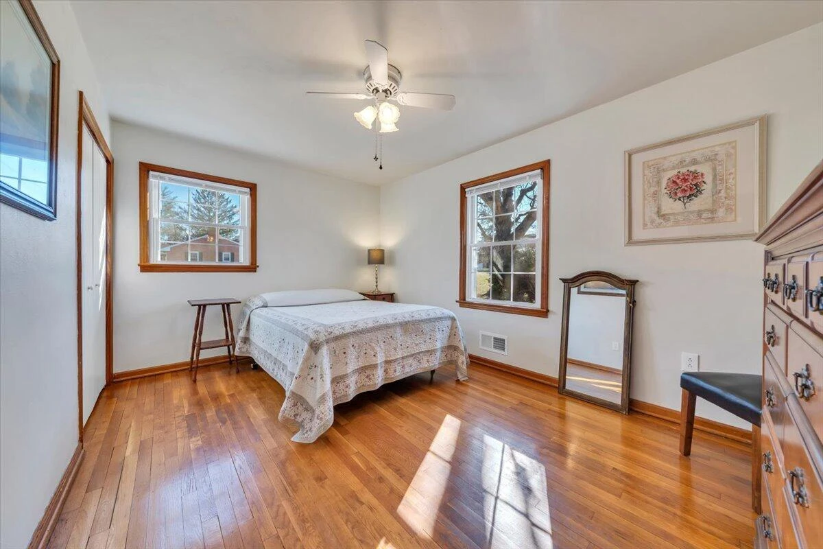 1846 Pineview DR - Photo 21