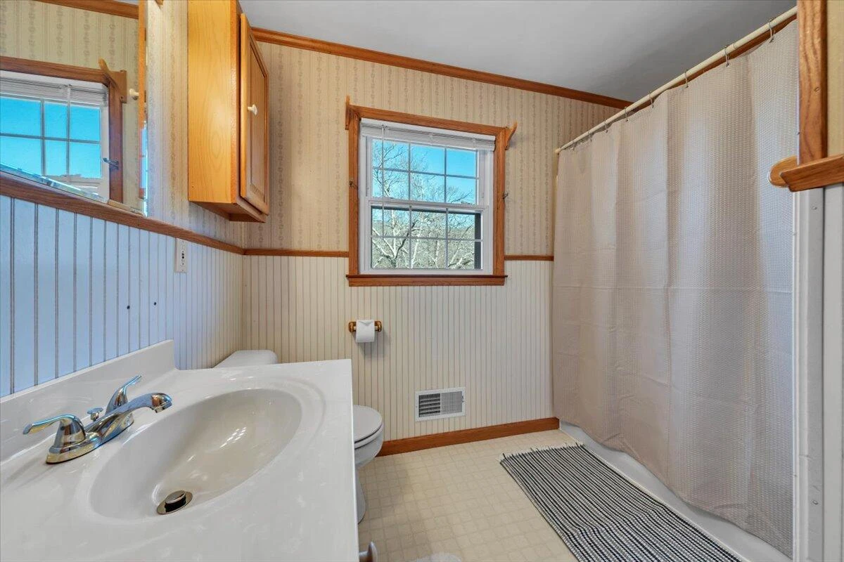 1846 Pineview DR - Photo 25