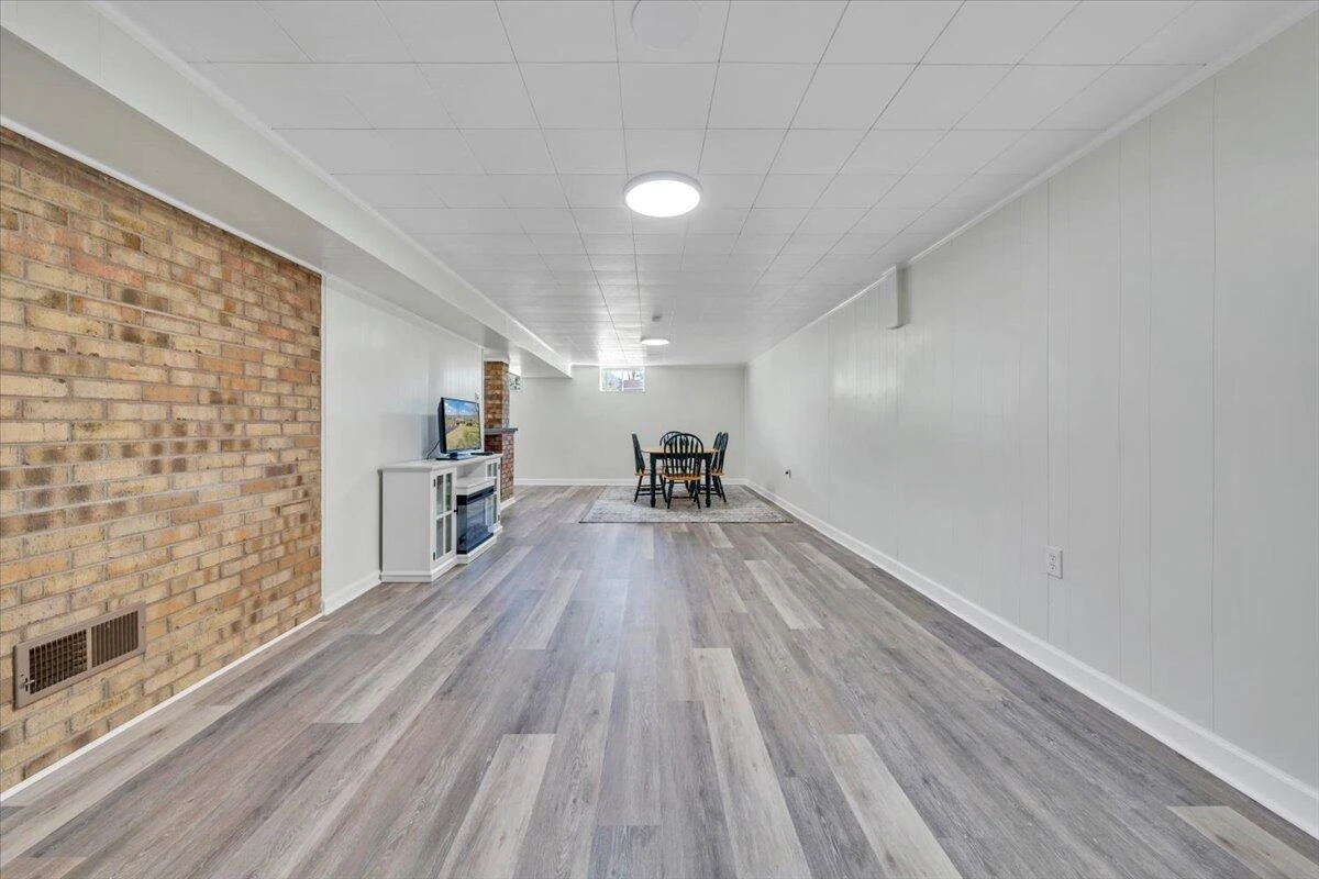 1846 Pineview DR - Photo 29