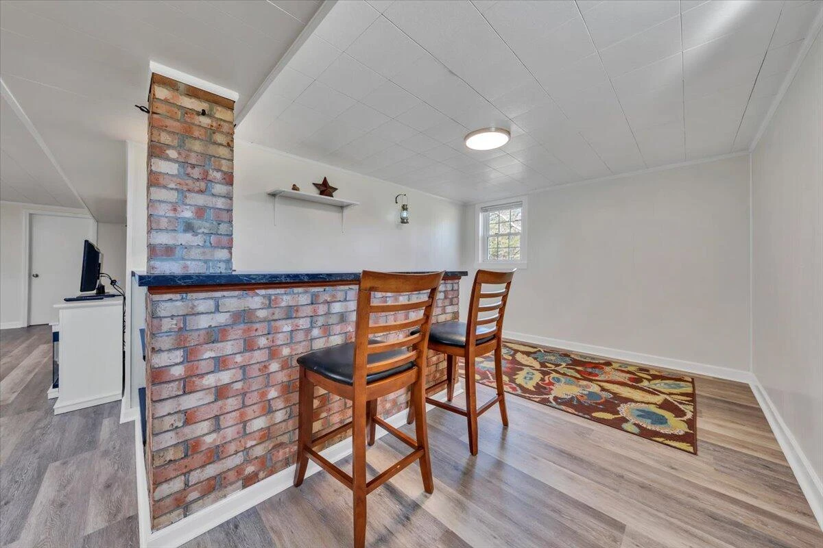 1846 Pineview DR - Photo 32