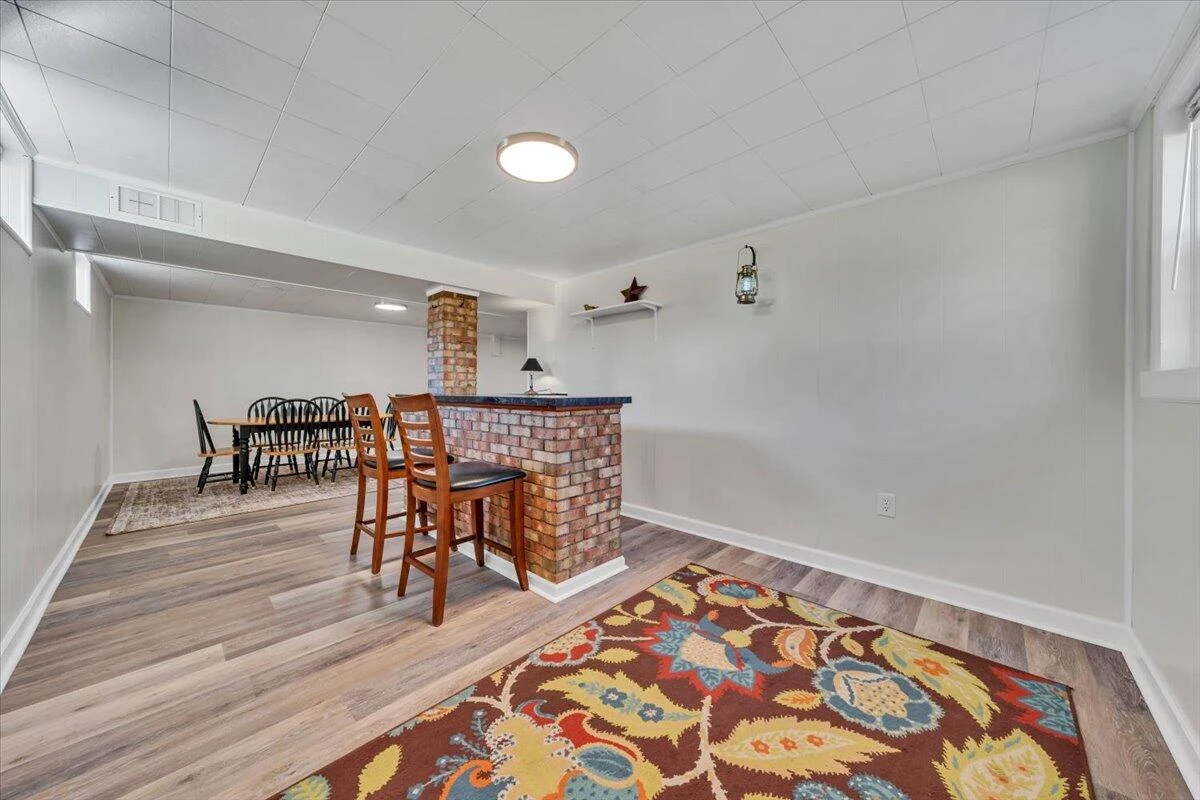 1846 Pineview DR - Photo 33