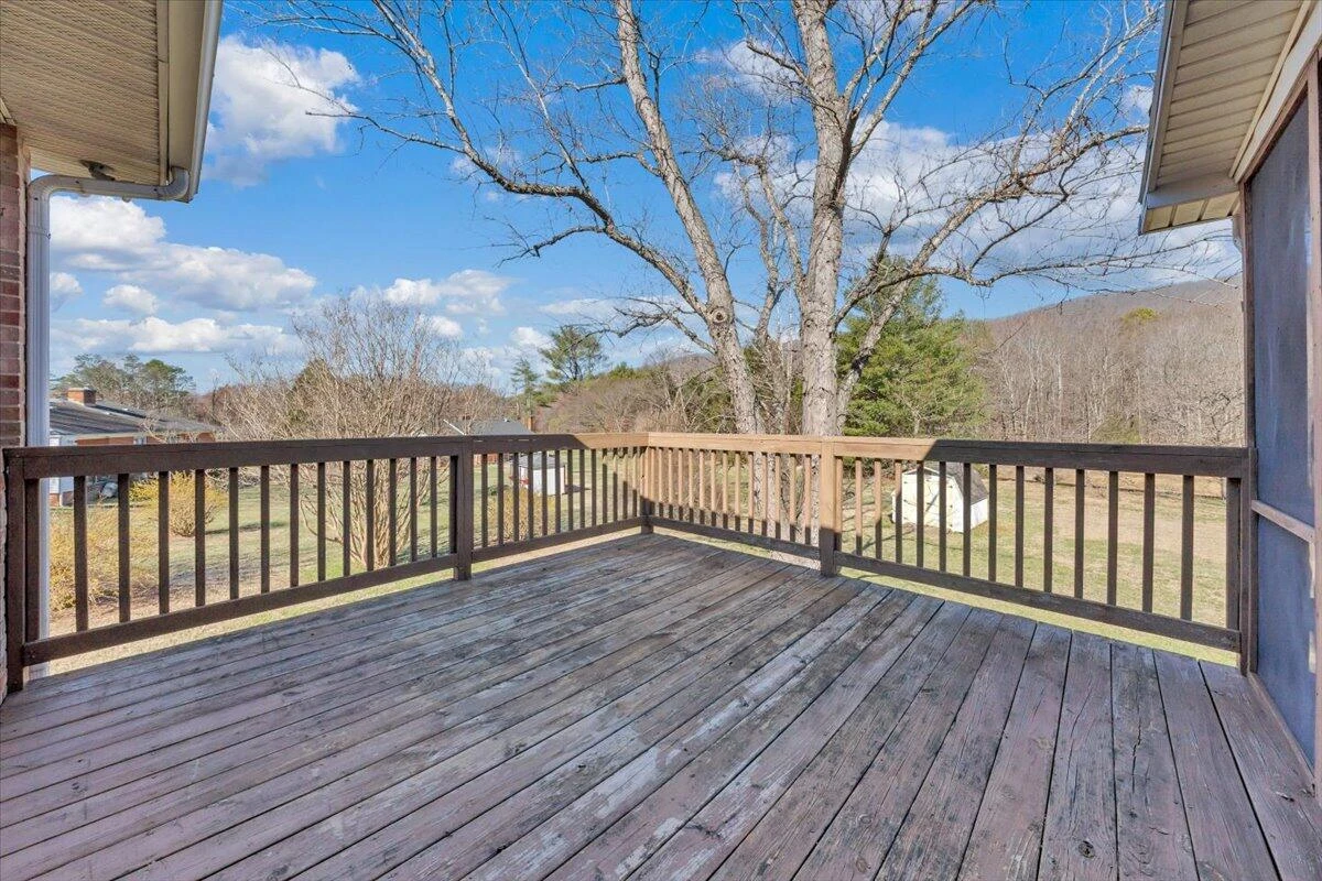 1846 Pineview DR - Photo 42