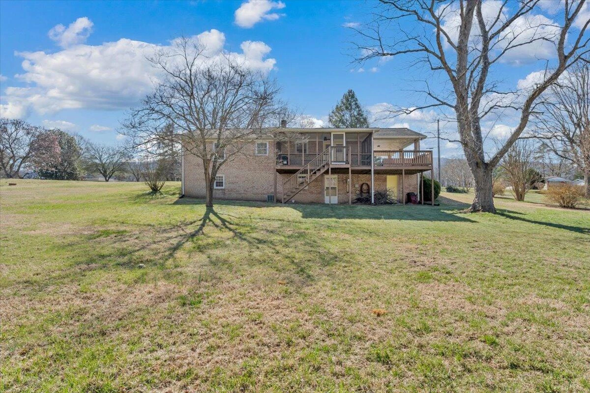 1846 Pineview DR - Photo 51