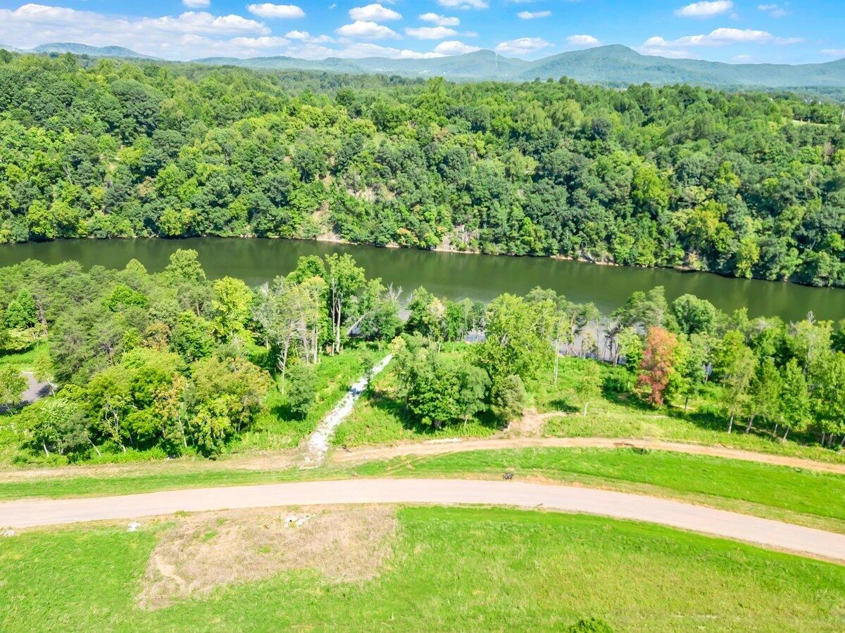 Lot 10 Springsteen CIR