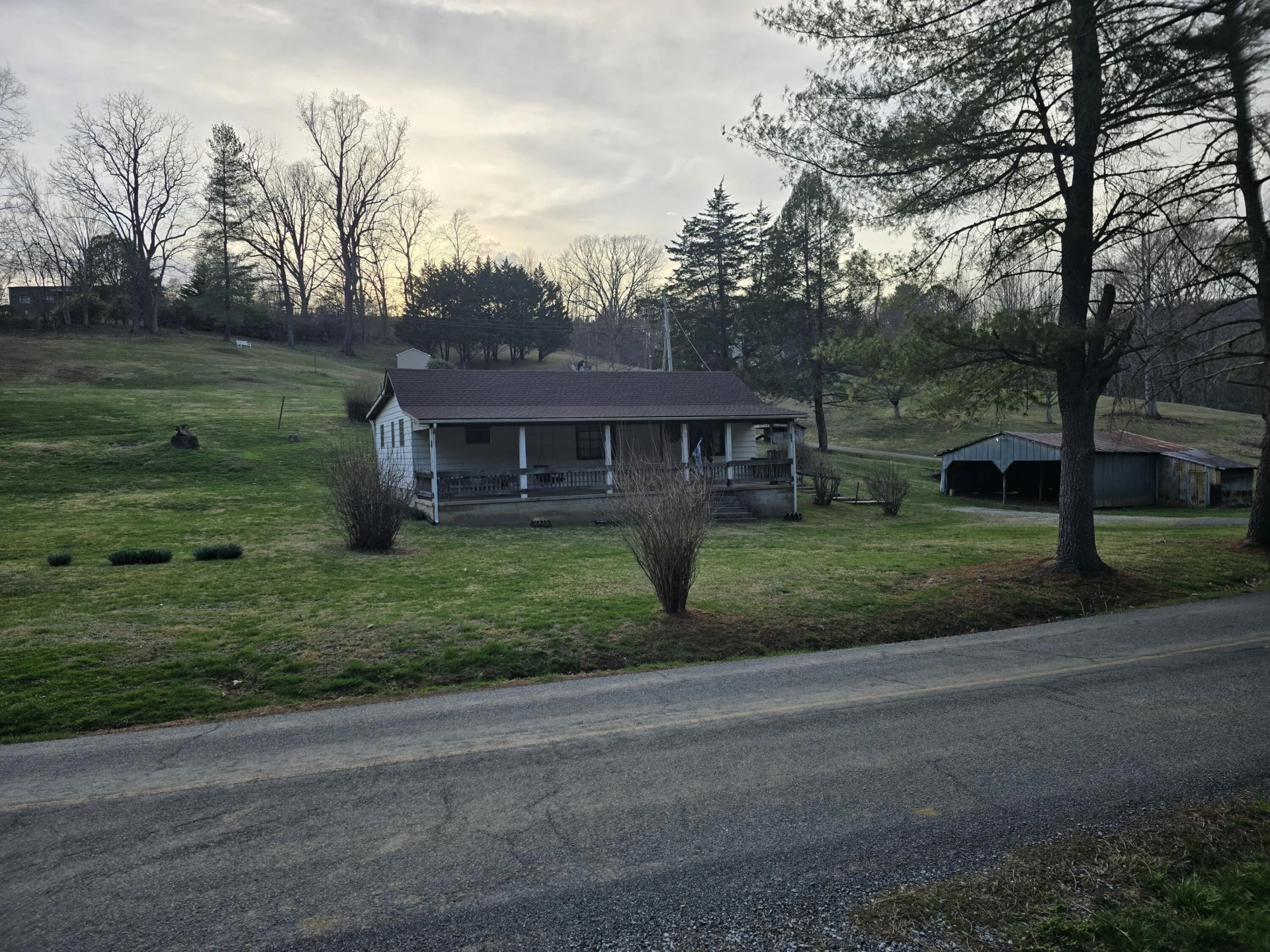 1685 Davis - Photo 2