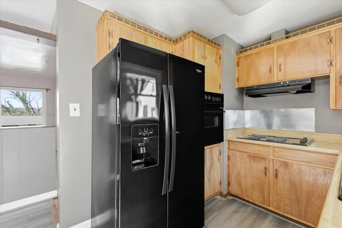 212 Cherryhill RD NW - Photo 11