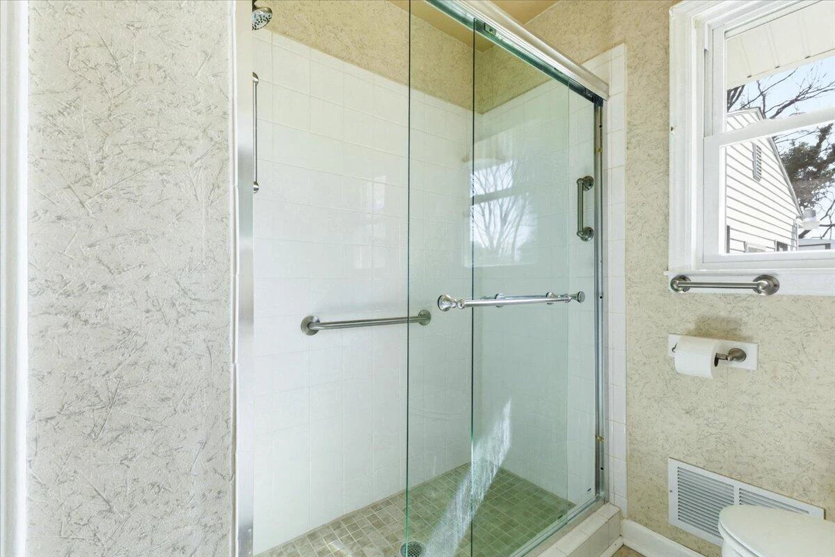 212 Cherryhill RD NW - Photo 20