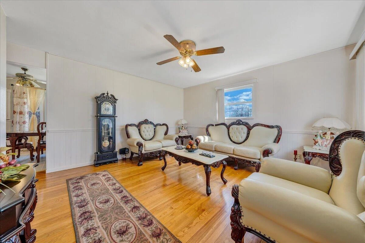 1707 Glendon RD - Photo 7