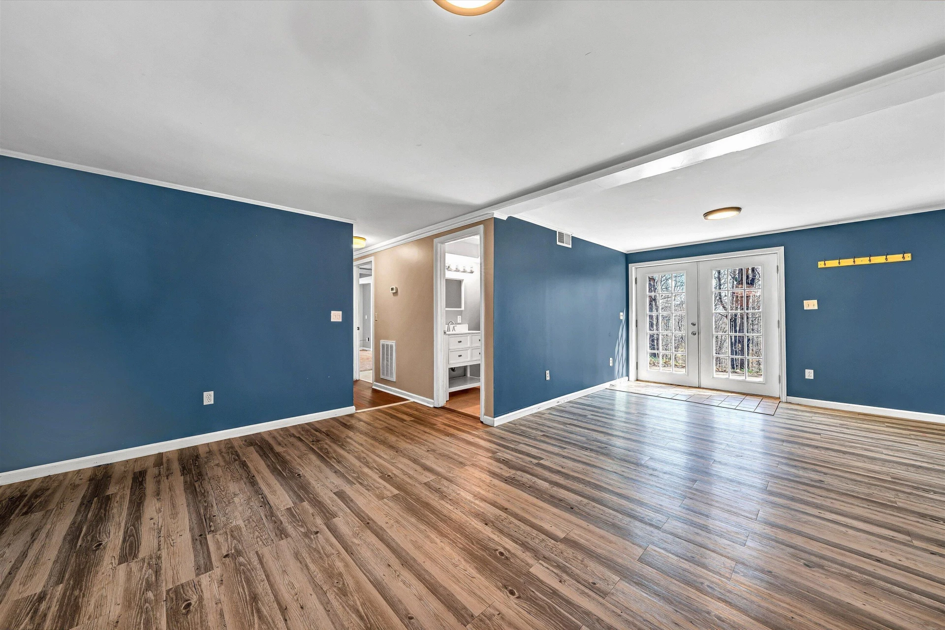 2360 Iron Ridge RD - Photo 18