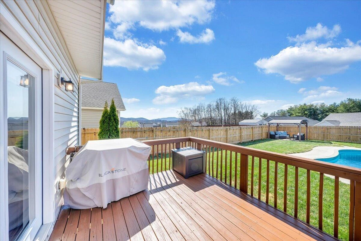 2064 Lawson LN - Photo 43