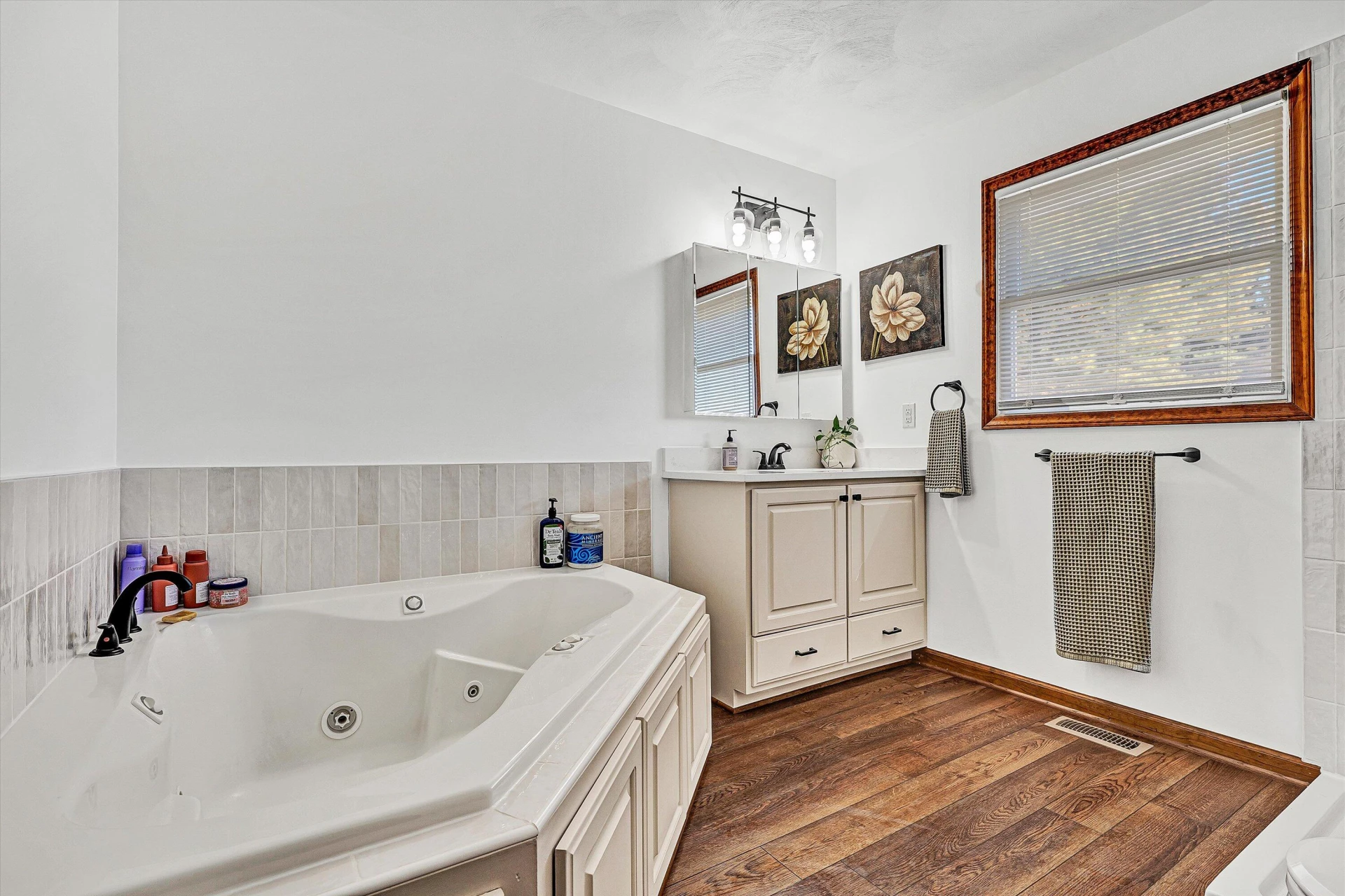 99 Spruce LN - Photo 11