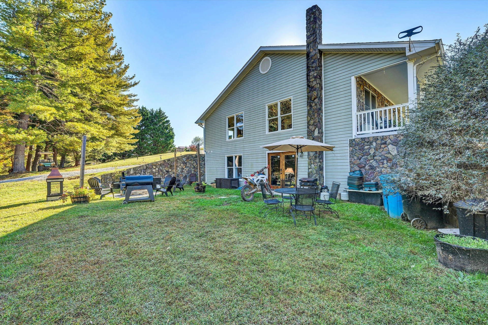99 Spruce LN - Photo 17