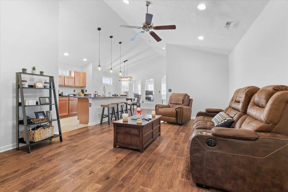 2150 Giles DR SE - Photo 11