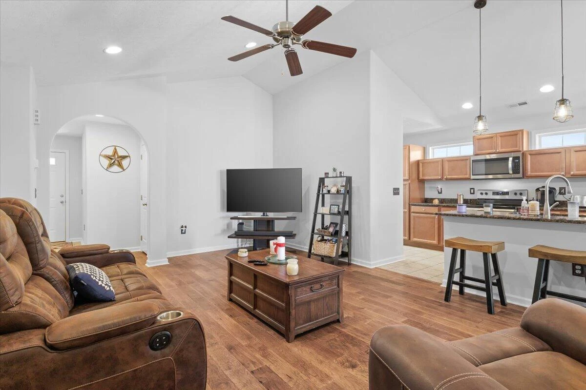 2150 Giles DR SE - Photo 13