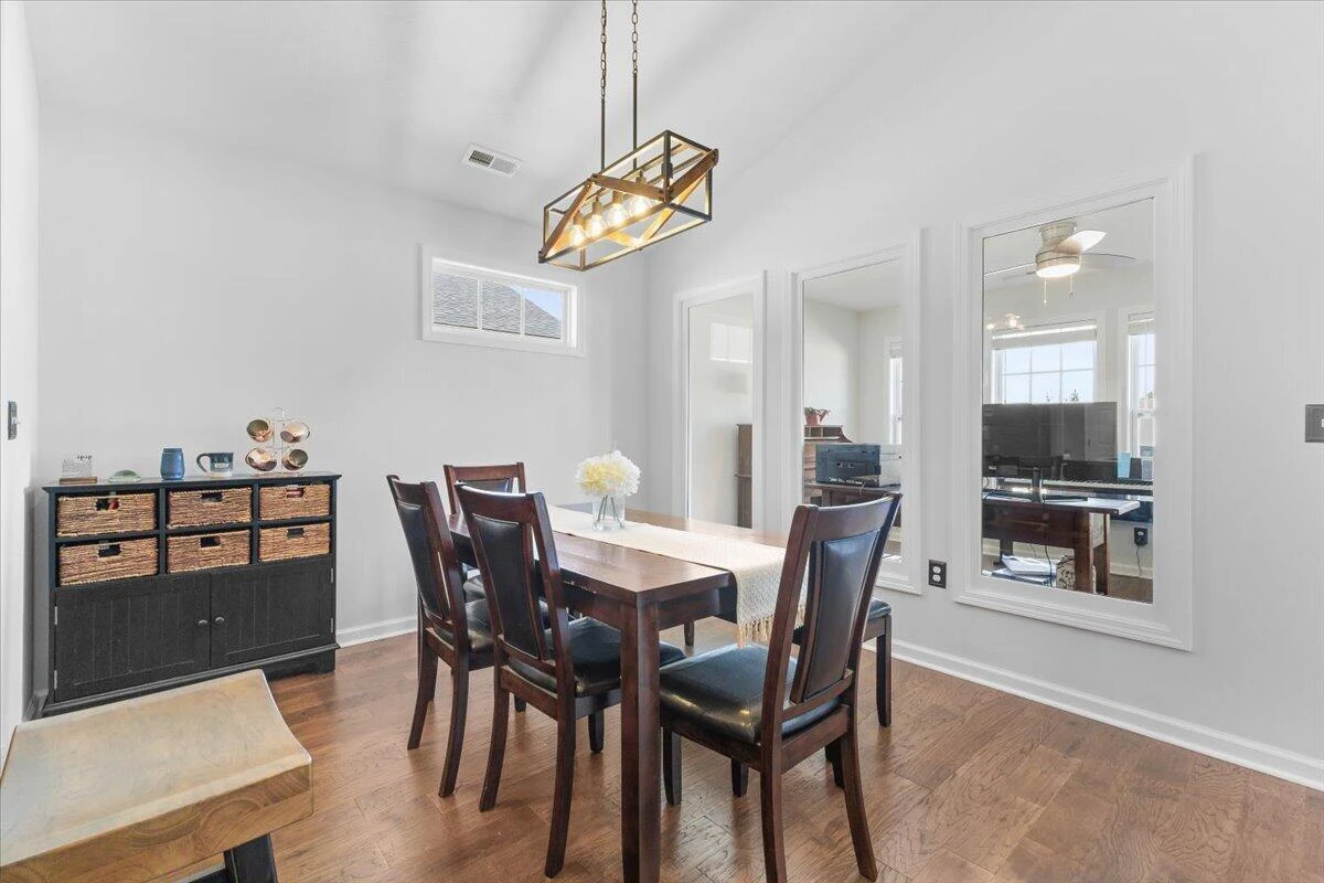 2150 Giles DR SE - Photo 21