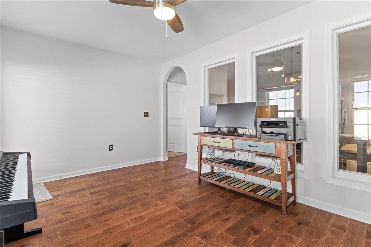 2150 Giles DR SE - Photo 30
