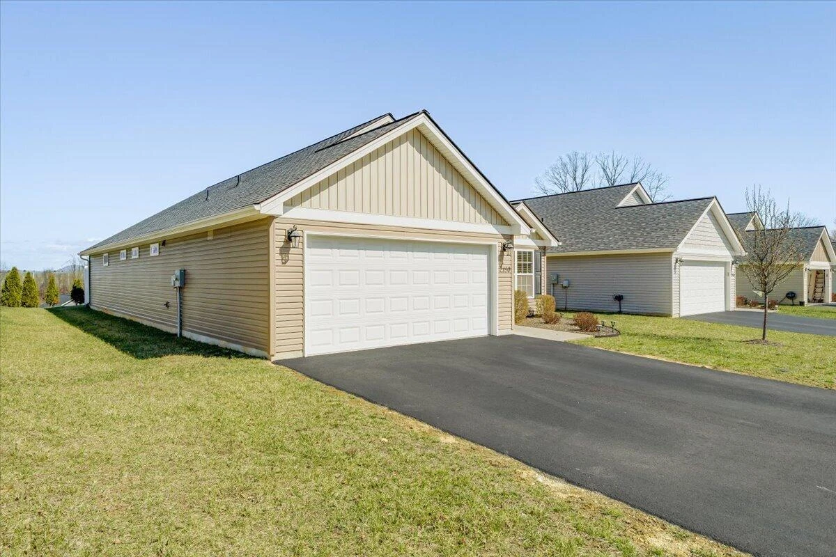 2150 Giles DR SE - Photo 34