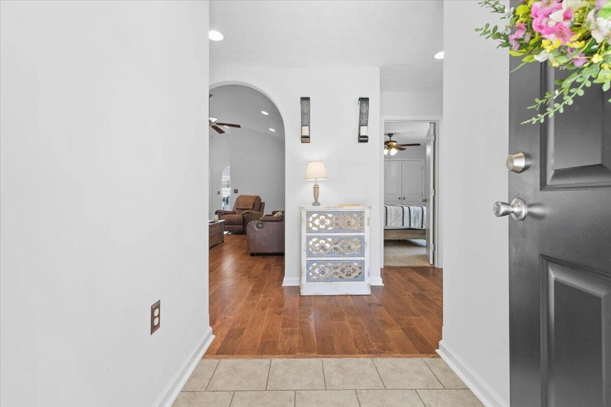 2150 Giles DR SE - Photo 4