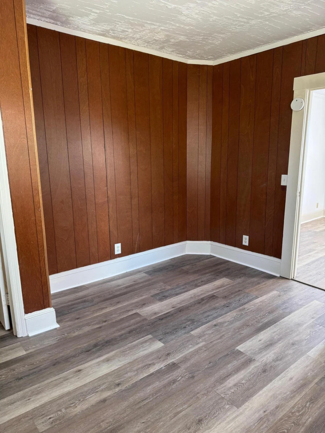 595 Orchard AVE - Photo 14
