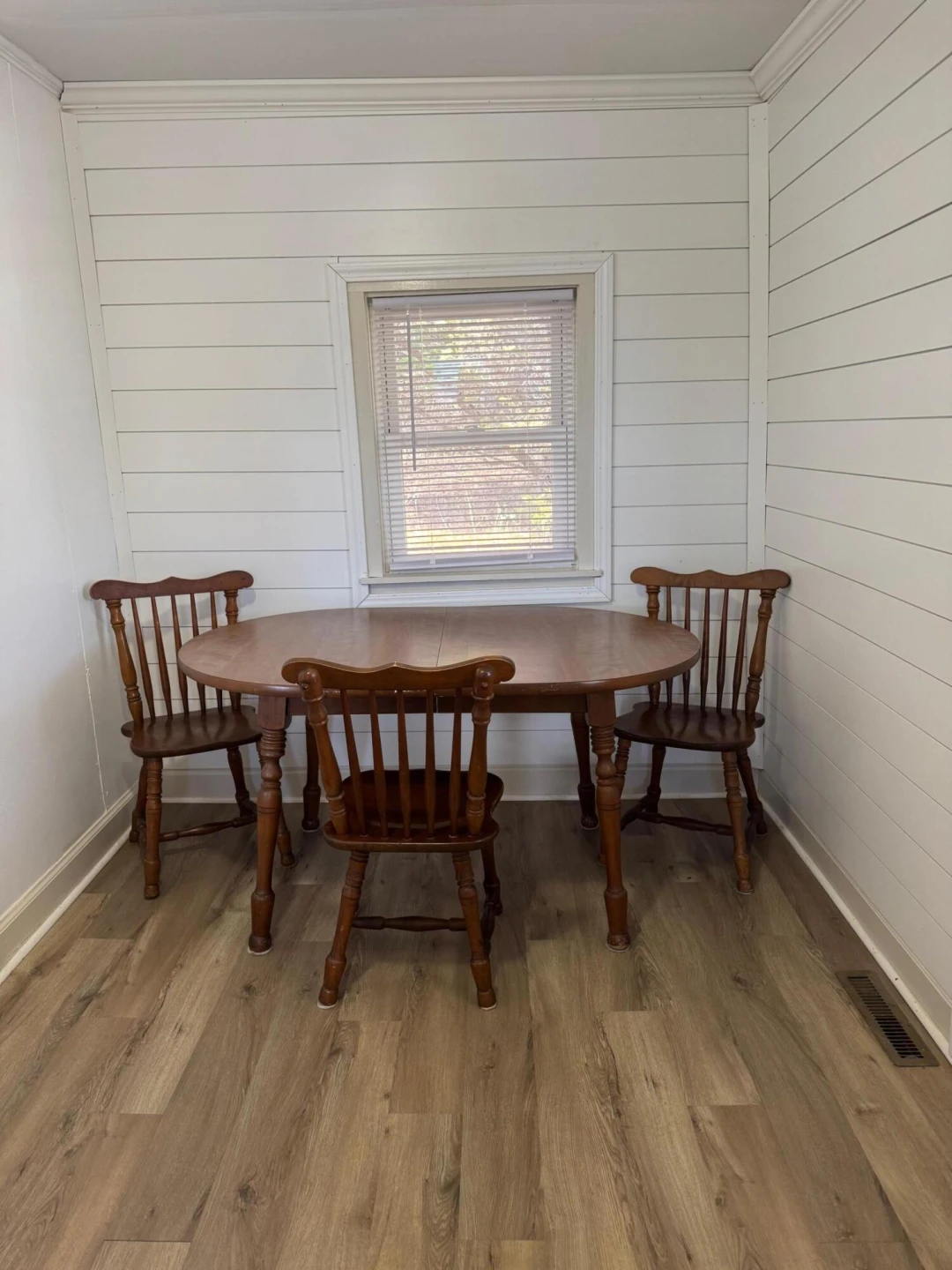 595 Orchard AVE - Photo 17