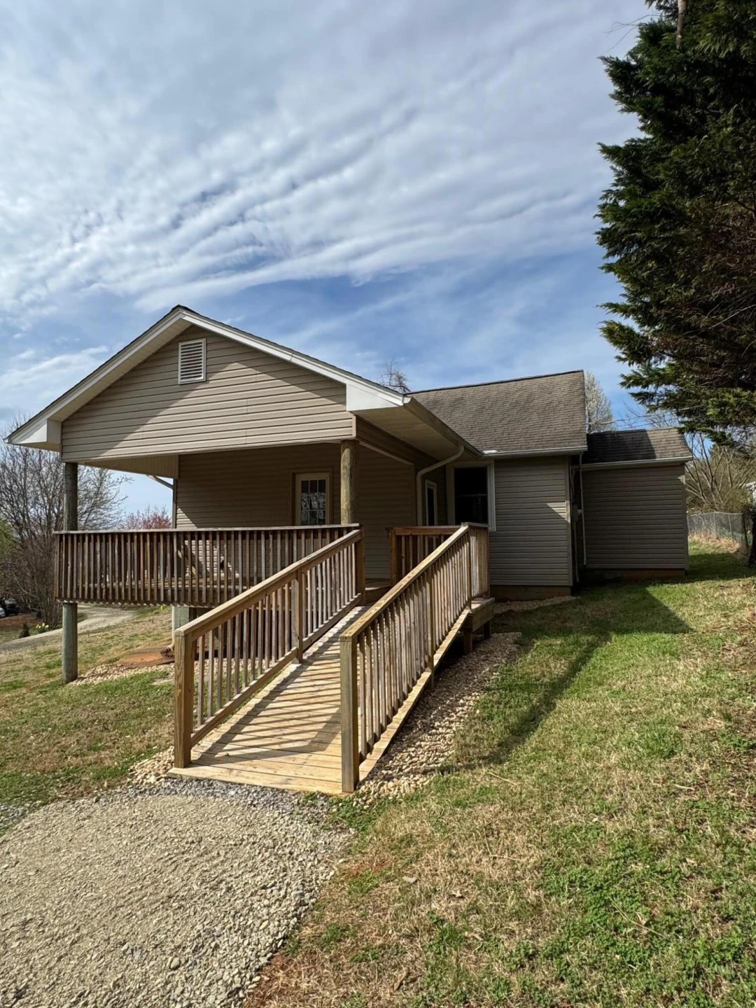 595 Orchard AVE - Photo 26
