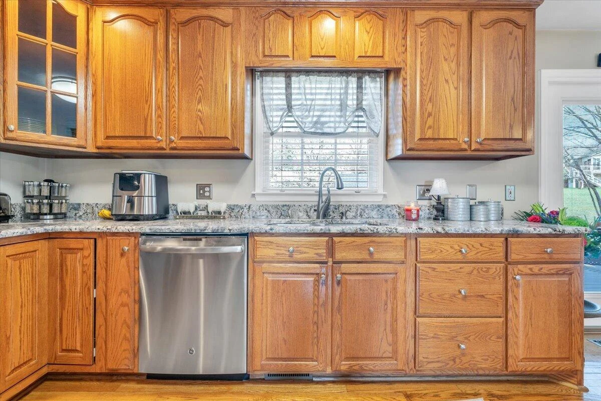 5255 Dresden CIR - Photo 20
