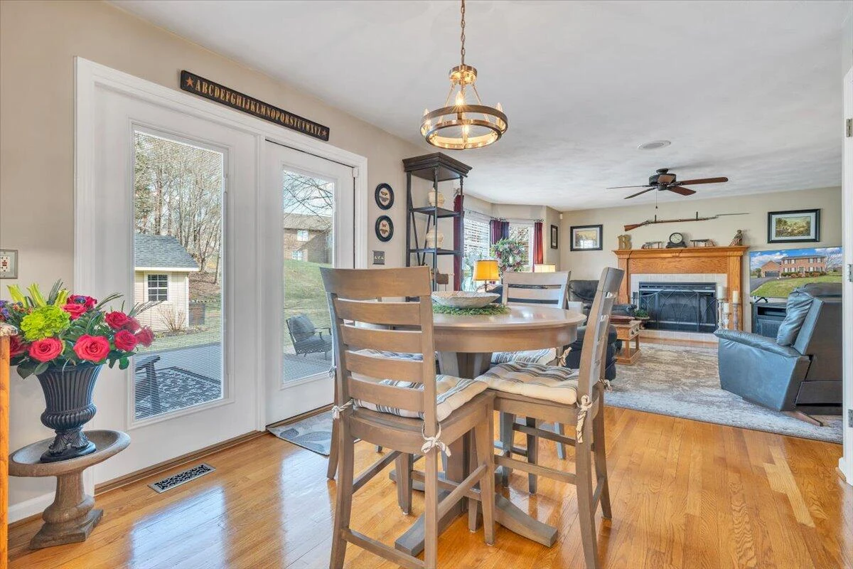 5255 Dresden CIR - Photo 24