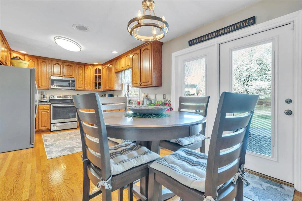 5255 Dresden CIR - Photo 25