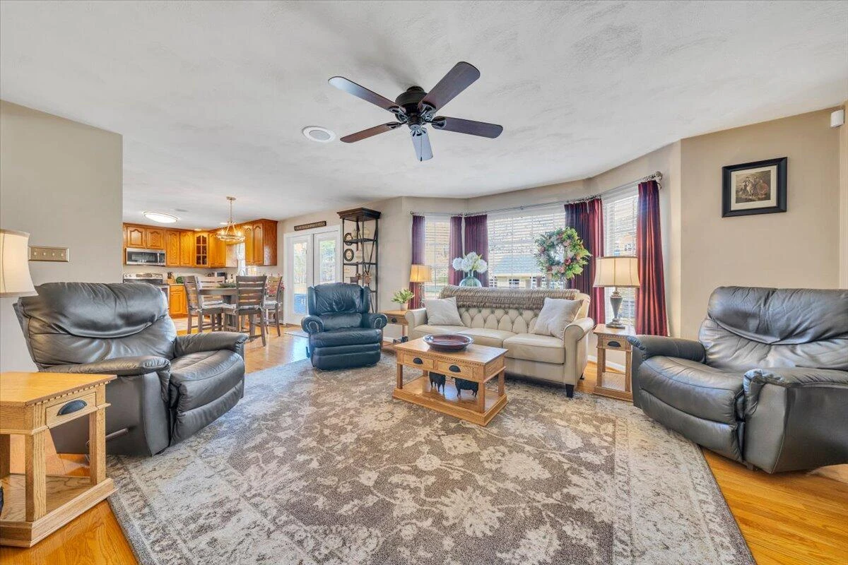 5255 Dresden CIR - Photo 28