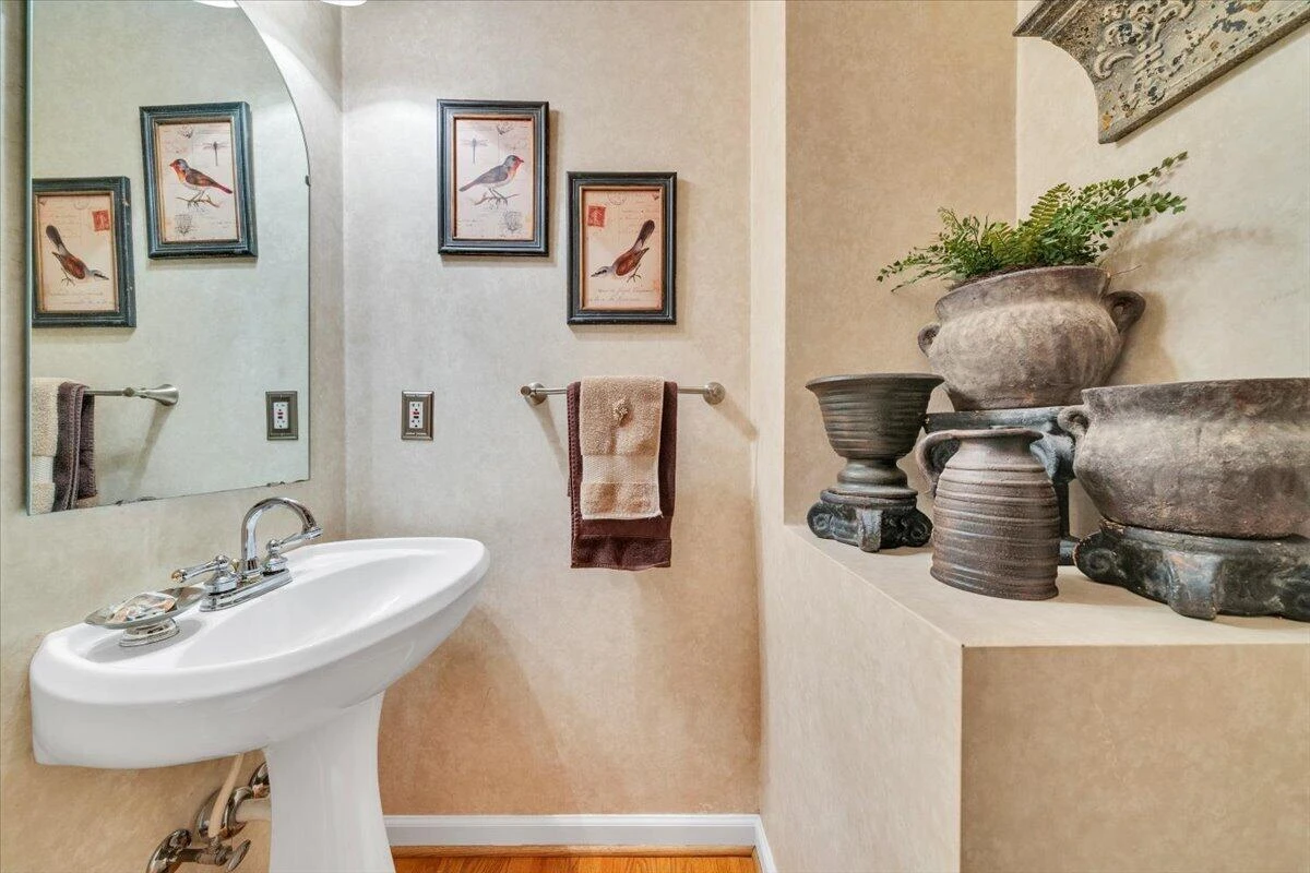 5255 Dresden CIR - Photo 31