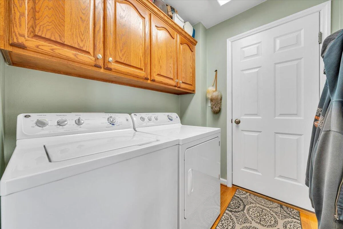 5255 Dresden CIR - Photo 33