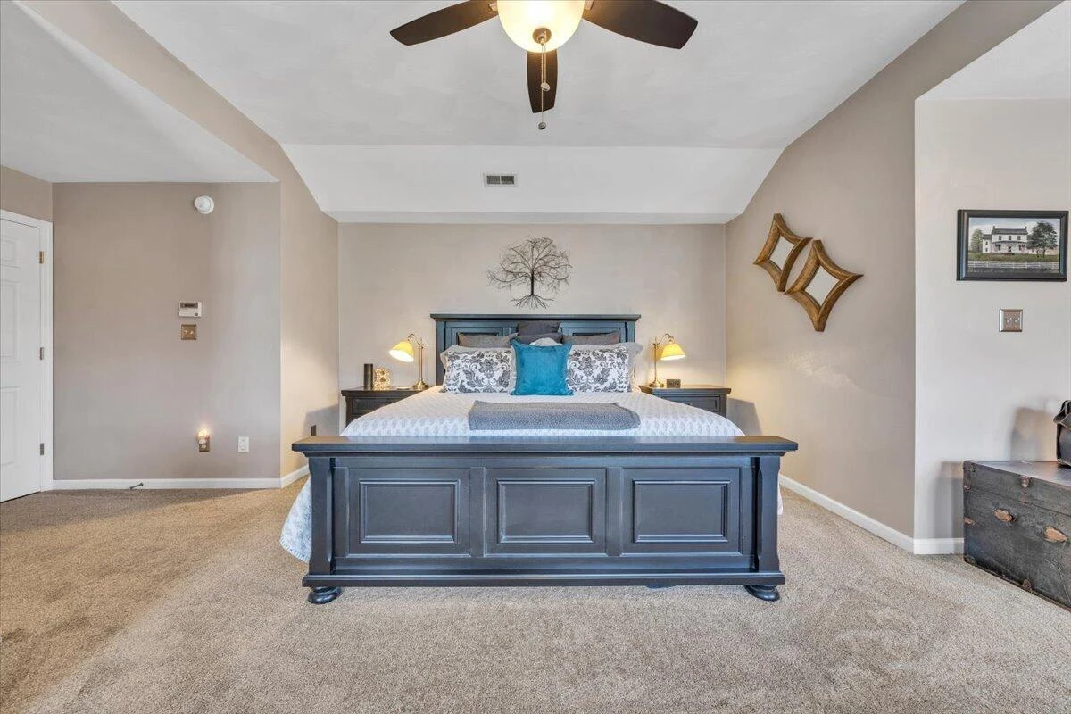 5255 Dresden CIR - Photo 37