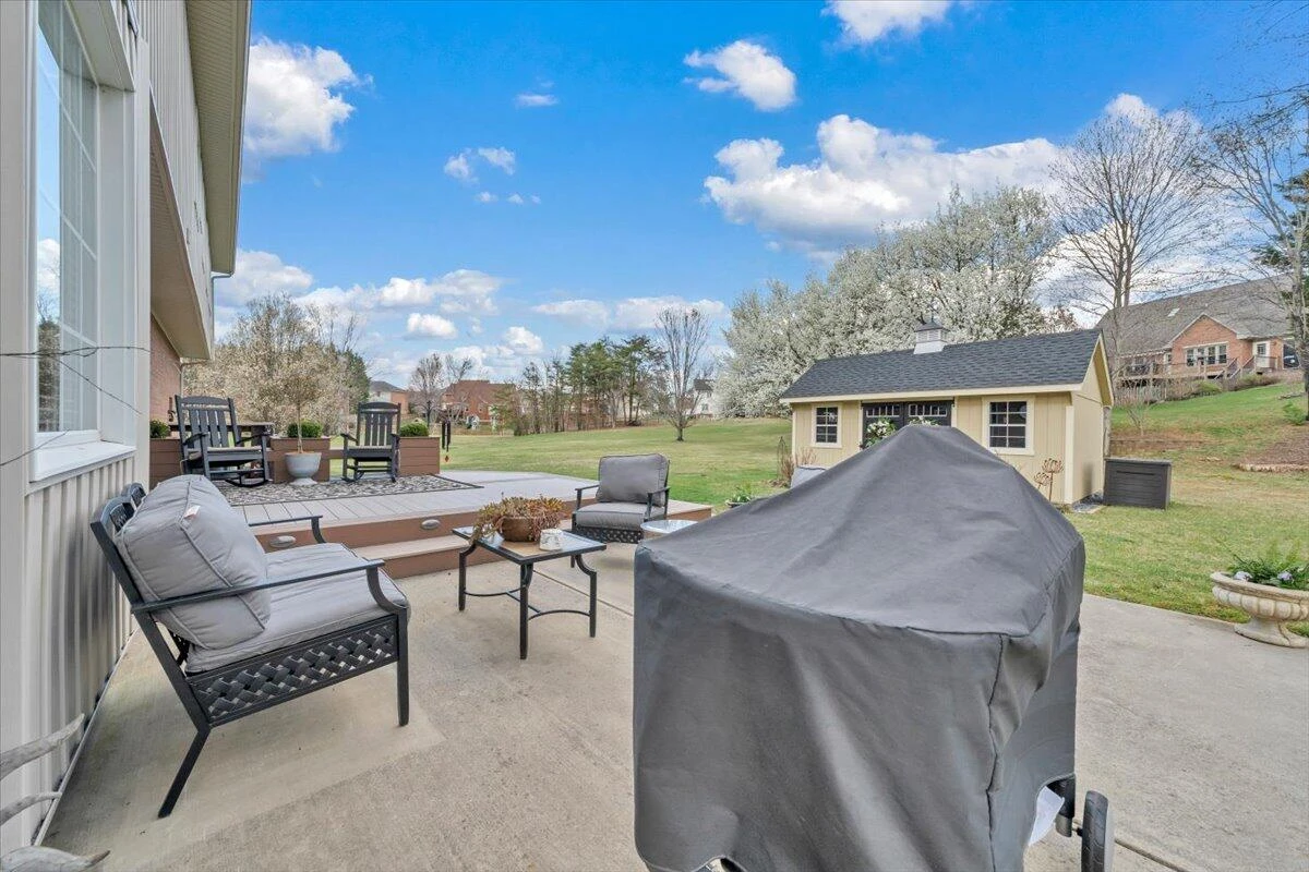 5255 Dresden CIR - Photo 76