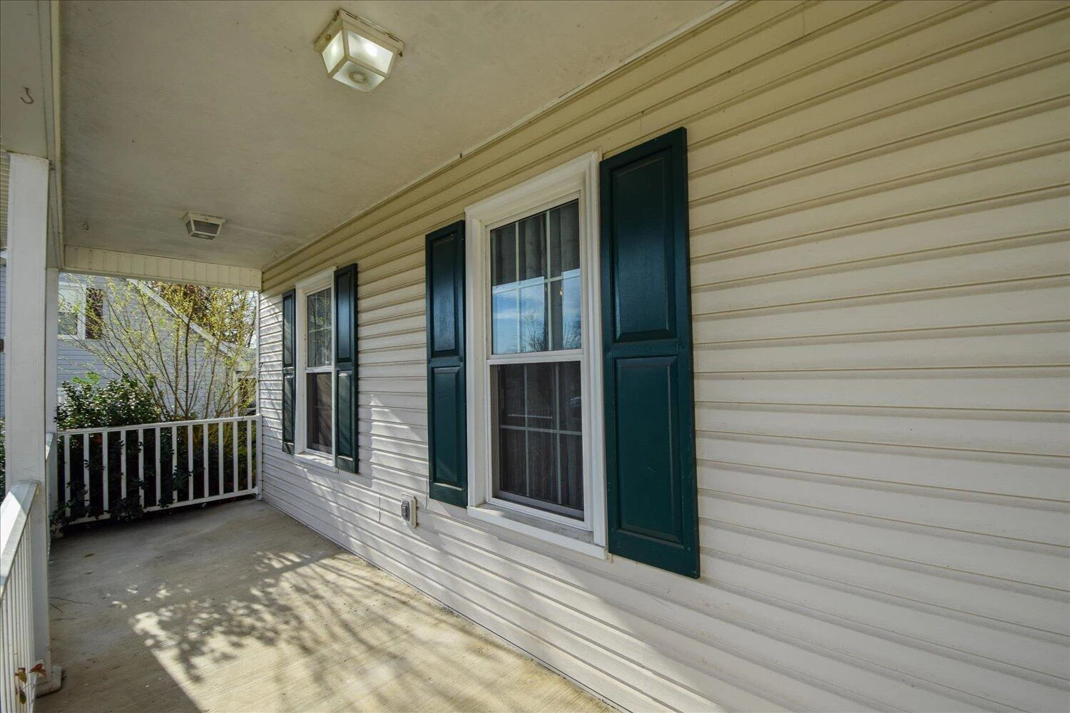 620 Duxbury LN - Photo 23