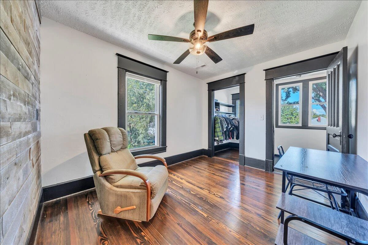 1506 7Th ST SE - Photo 21