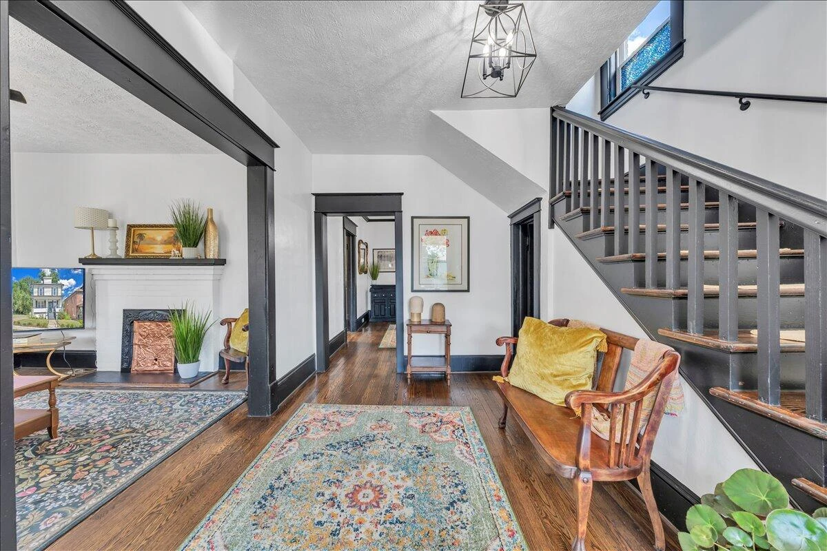 1506 7Th ST SE - Photo 6